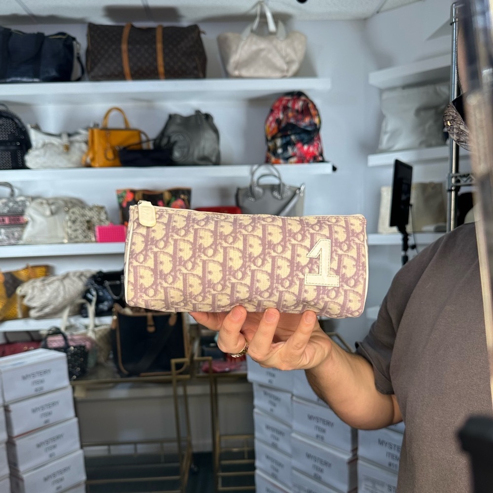 DIOR IMPOSSIBLE COSMETIC POUCH